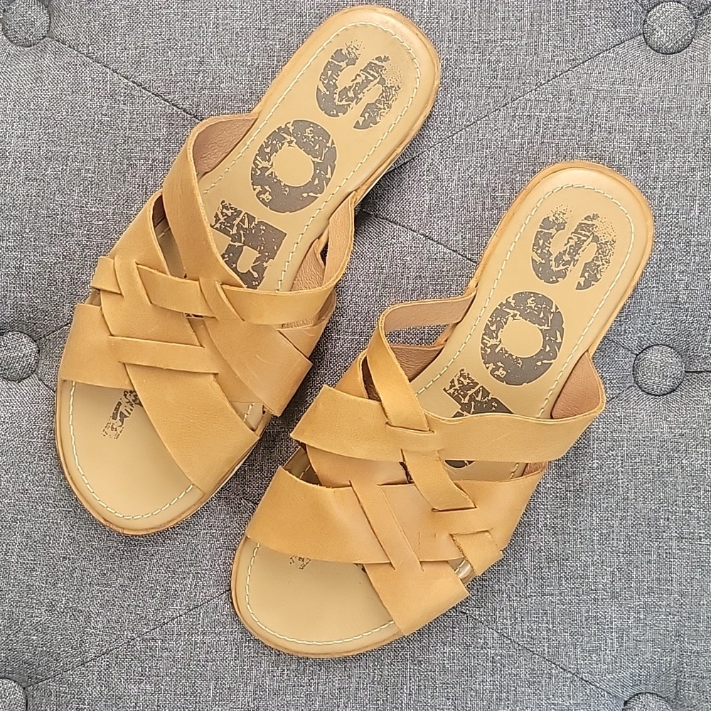 Sorel Brown Leather Sandals 8.5 Excellent